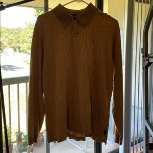 Collared long sleeve